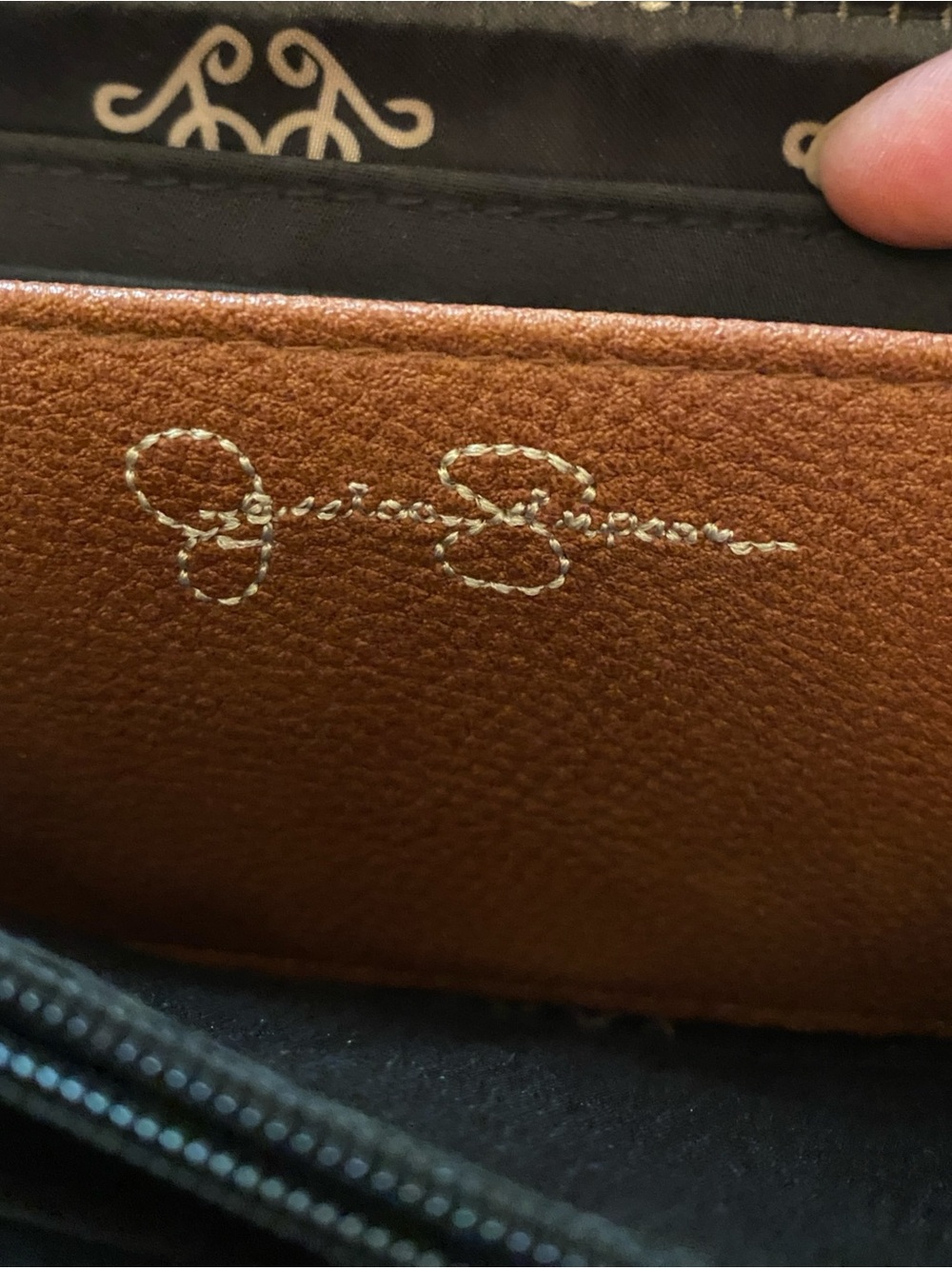 Jessica Simpson Brown Pebbled Leather Wallet with Gold Logo Plaque - Picture 5 of 9